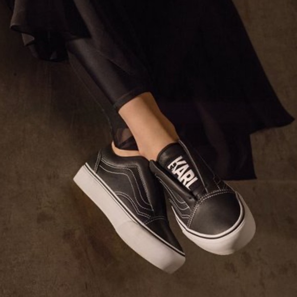 VANS X KARL LAGERFELD OLD SKOOL LACELESS PLATFORM - Picture 1 of 5